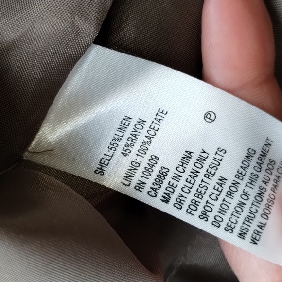 Tahari Arthur S. Levine Beige Shift Dress with Embellishments Size 10 - Picture 13 of 15